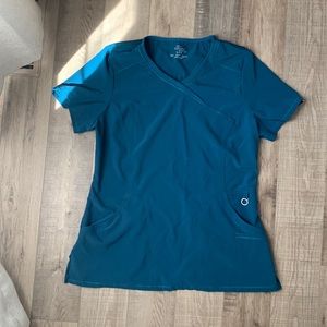 Cherokee Scrub top